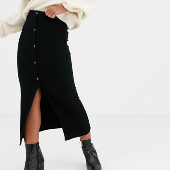ASOS DESIGN rib popper midi skirt in black - Picture 2 of 5